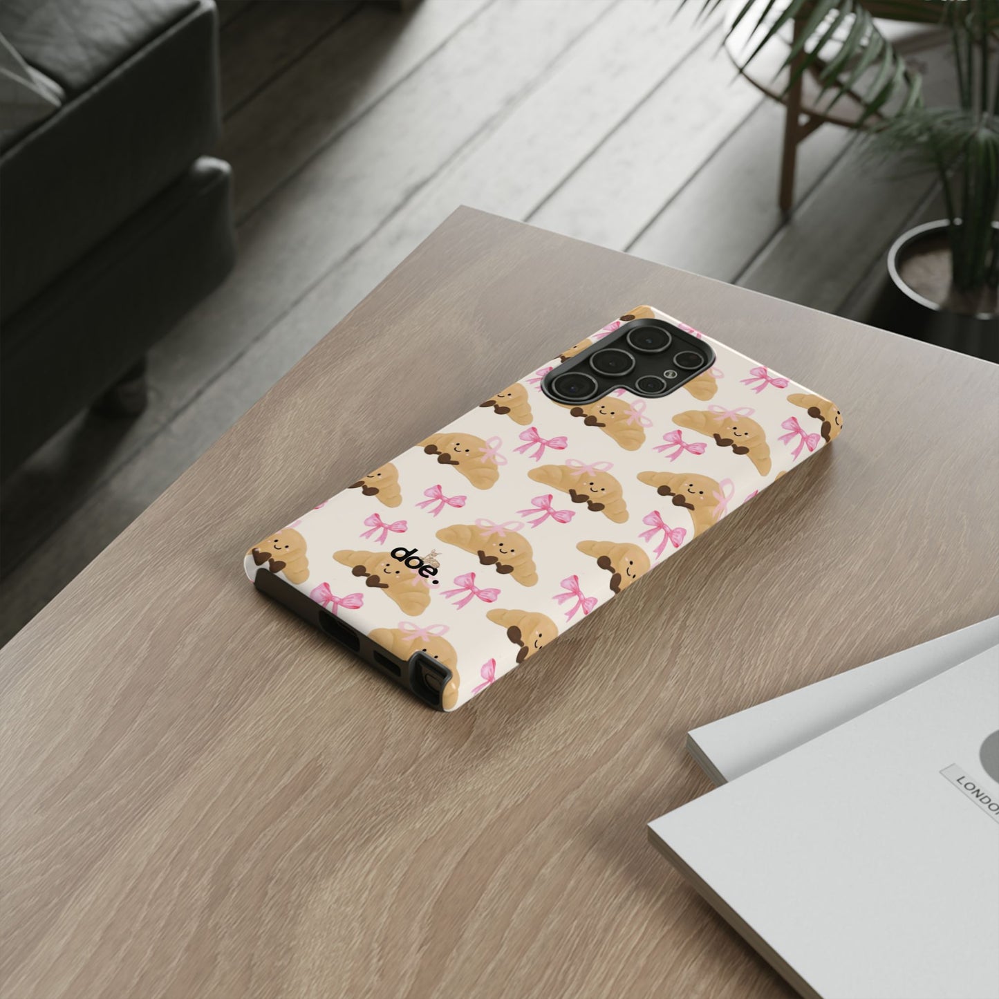 Croissant Chaos Samsung Case