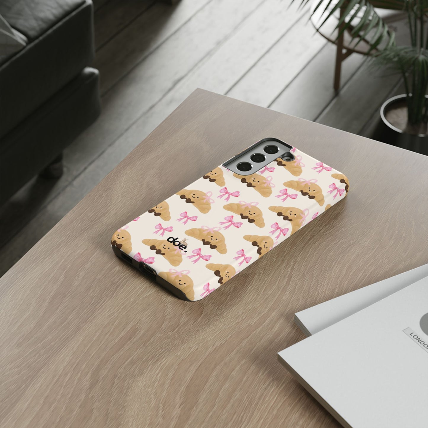 Croissant Chaos Samsung Case