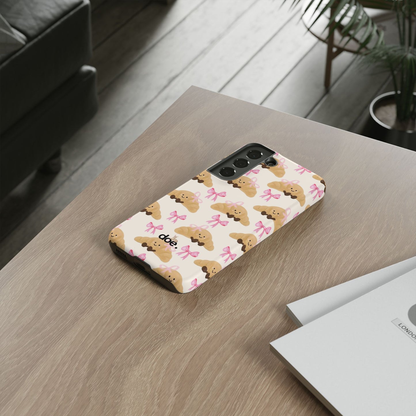 Croissant Chaos Samsung Case